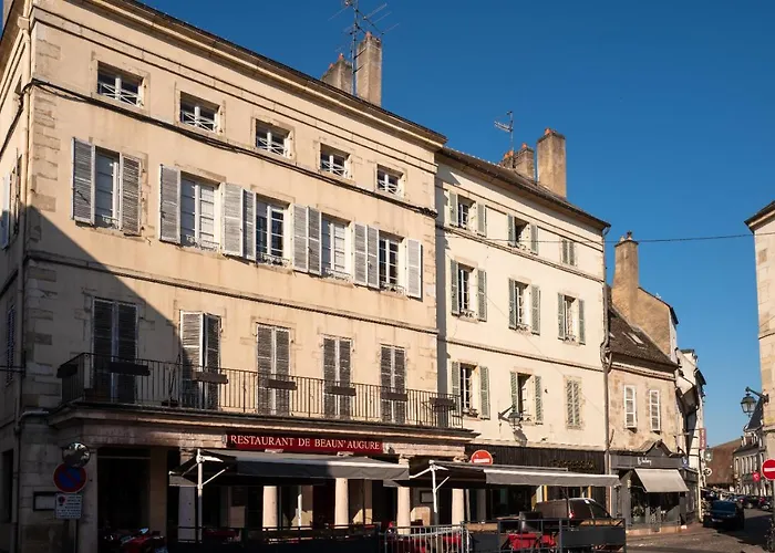 De La Cote 6 * Beaune (Cote d'Or)