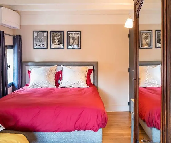 De La Cote 6 * Beaune (Cote d'Or)